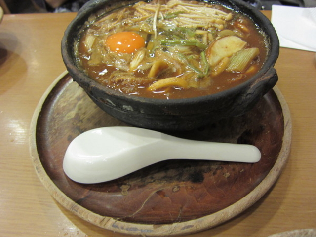 �R�{�����{��