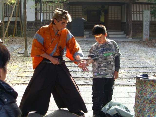 ��O���X��