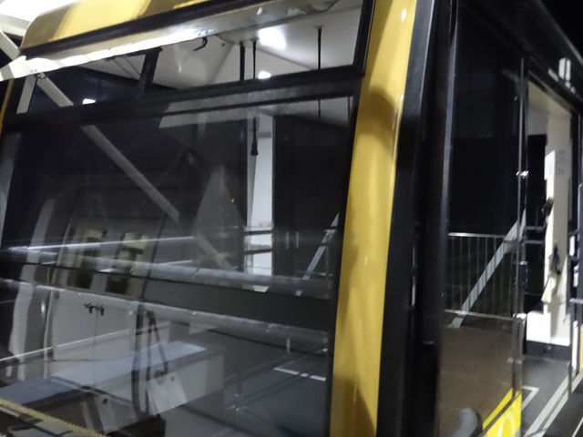 �X�^�C���b�V���ȃf�U�C���̃��[�v�E�F�C_������R���[�v�E�F�C