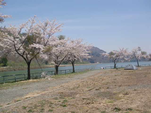 �Ƃɂ��������J�A�f���炵���I_������