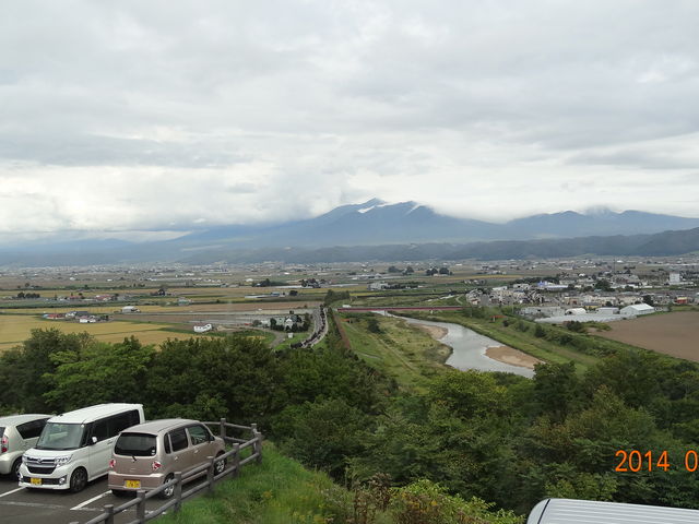 �ӂ�̃��C�i���[