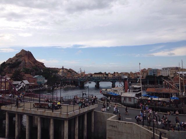 �����f�B�Y�j�[�V�[(R)