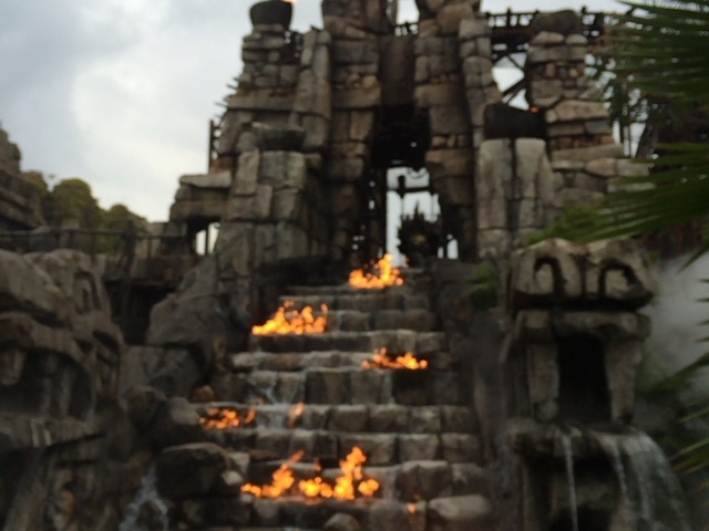 �C���f�B�[�B_�����f�B�Y�j�[�V�[(R)