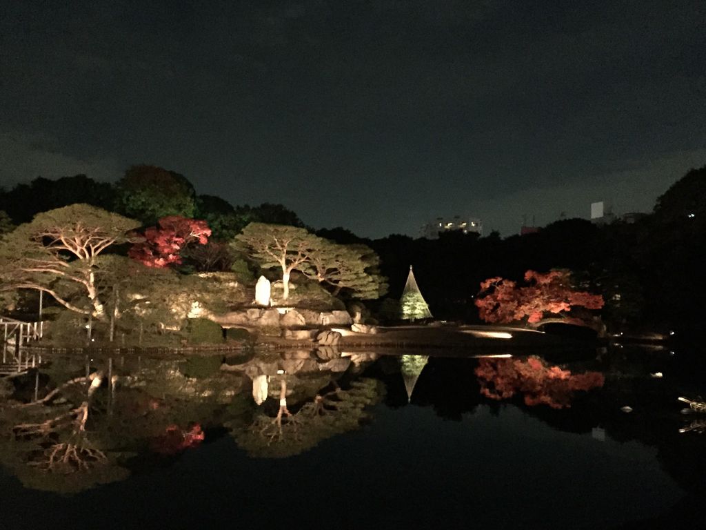 六義園