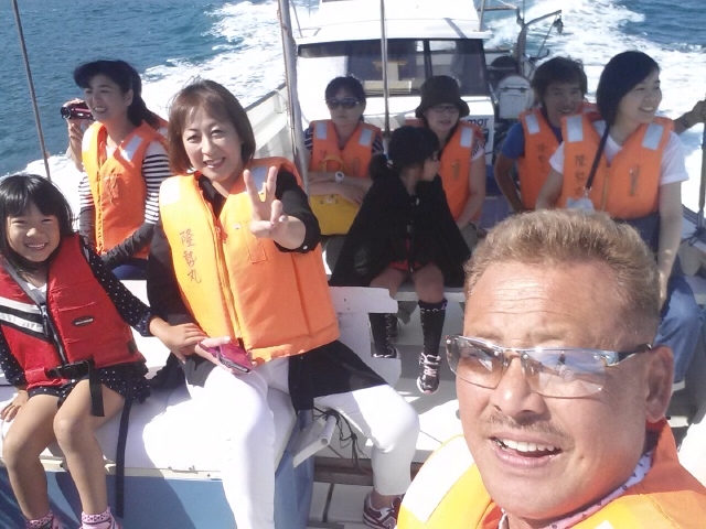 �܂��A�s�����`�I_�V���ό��C���J�E�H�b�`���O �h���t�B���N���[�Y