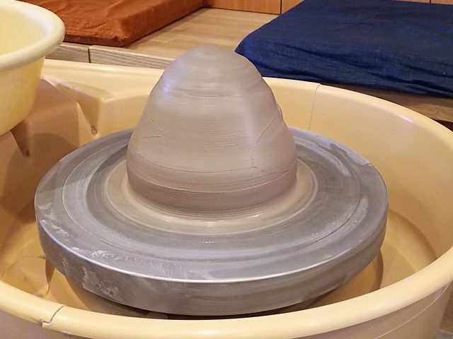 ��������Ƃ̓y�`_�����q�@���s�����X