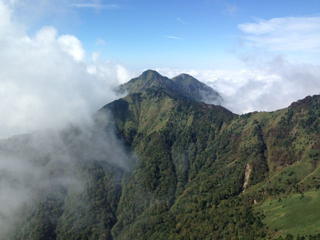 �o�R�J�n�����ԑO�܂ł͑�J�������B�����Đ��ꏗ�H�H_�ΒȎR