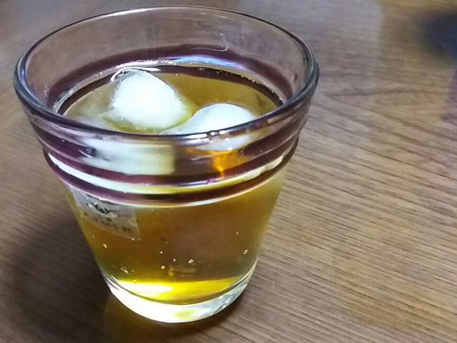 ���M�Ɏq�̃O���X_���M�w�ό��ē���