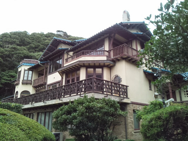 ���q���w��_�y�ߘa5�N�x����ߘa8�N�x�܂ł�4�N�ԋx�فz���q���w��