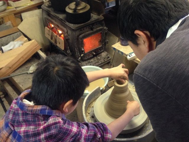 �ƒ�I�ȕ��͋C�̒���_����q