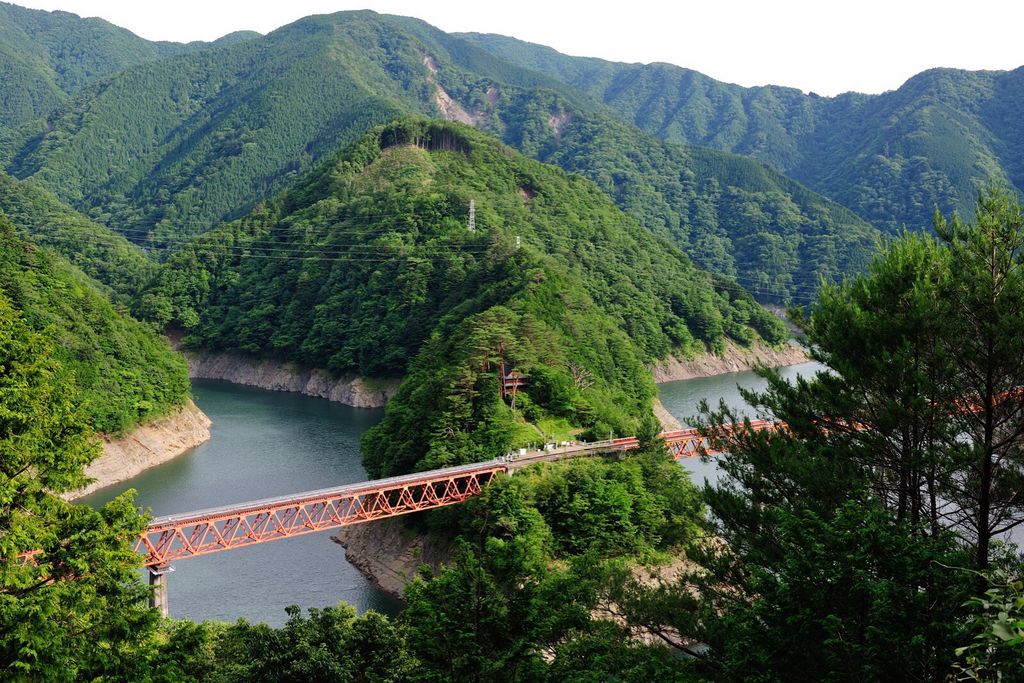 接岨峡