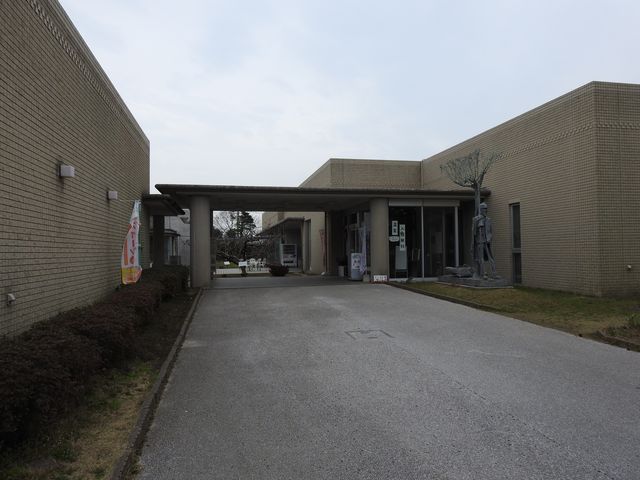 ~[WA_Ƃ~[WAi΂ƉԂƒ̔فj