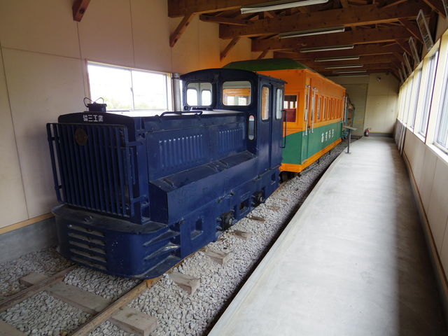 �f��f�Q��C���f�ɂ��o���X�ѓS���̎ԗ�_�X�s�X�є�����