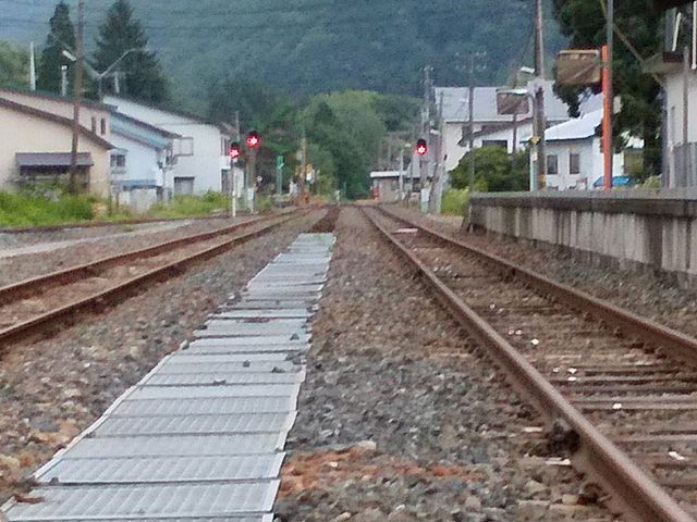 �R�̒��̉w�ł��B_�ق��Ƃ䂾