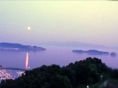 �ƂƂ�������̋������[�����[�h�ւ̓��e�ʐ^1