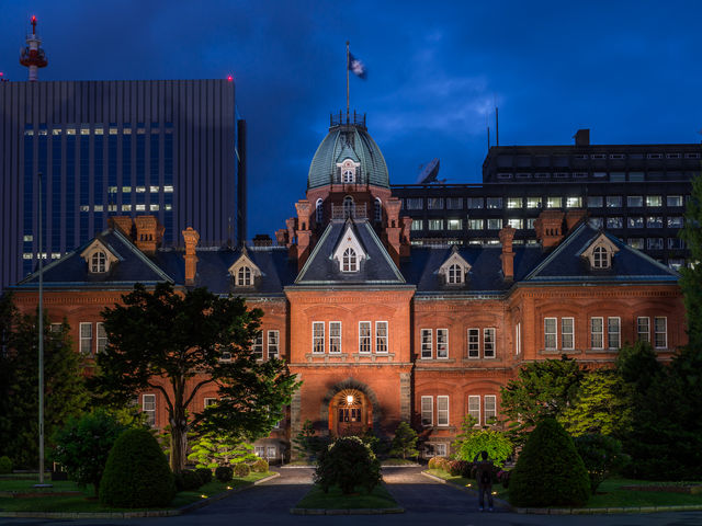 ���v��̖k�C�������{���ɂ��f�G�ł��B_�k�C�������{����(�Ԃ�񂪒���)