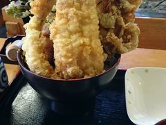 ���킳��̑D�������@�V�S�ۂւ̓��e�ʐ^1