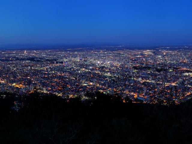 �D�y�̎s�X����]�ł��āA��C�̐��񂾓��ɂ͏��M�܂ŉ��]�ł��܂��B_������R���[�v�E�F�C