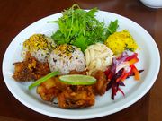 ȂAloha Table Ocean BreezeiAne[u I[Vu[Yj̓eʐ^2