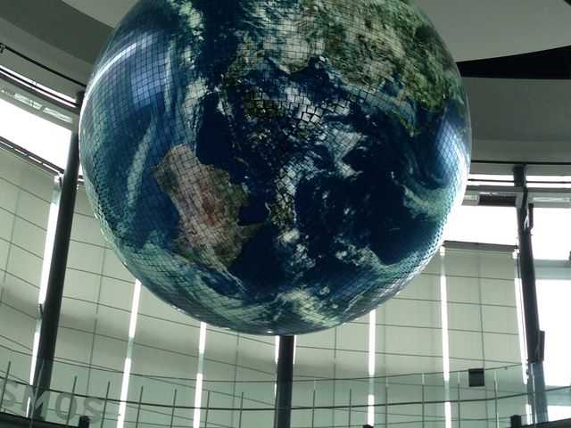 ȒnVBQтȂ猩悤ɂȂĂ܂B_{Ȋw