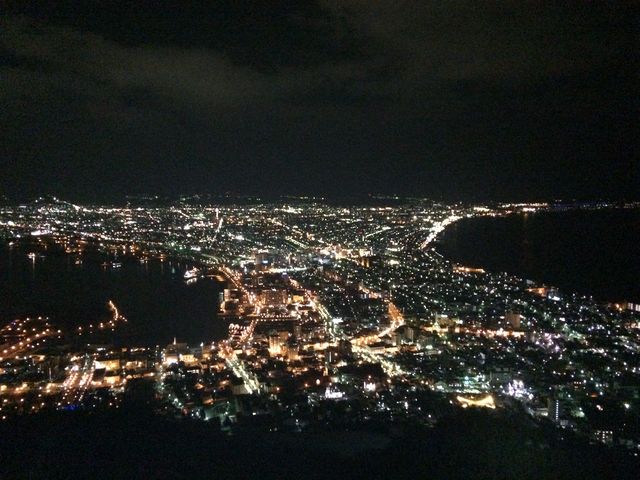 ���E�O���i_���َR