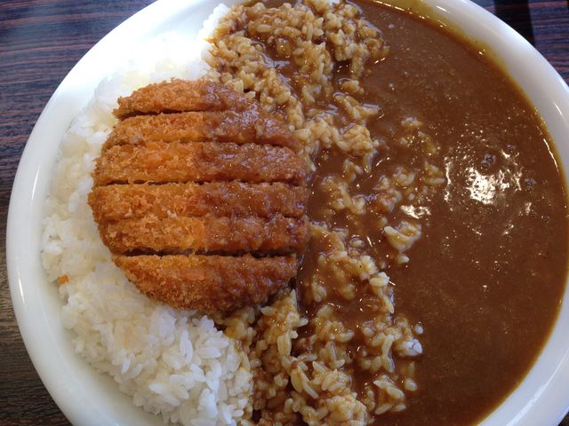 `JcJ[500O_J[nEXCoCoԉÎRC^[X