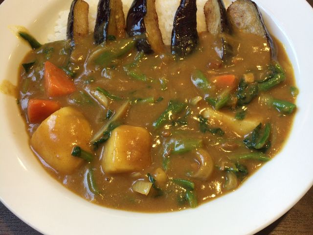 ҂񂳂̃J[nEXCoCoԉɕ{X̓eʐ^1