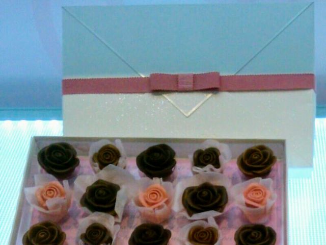 �w���T�[�W���E�h�E���[�Y�̃o���̃`���R���[�g�x�B_�������