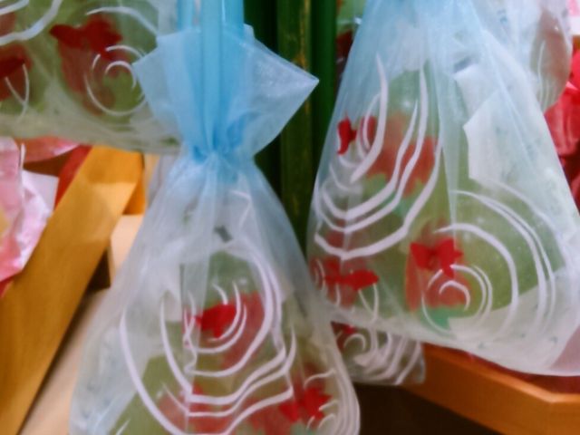 �w�@�� �� �g�����̋����̘a�َq�x�B_�������