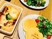 Ƃj.s. pancake cafe DyXevCXX̓eʐ^2