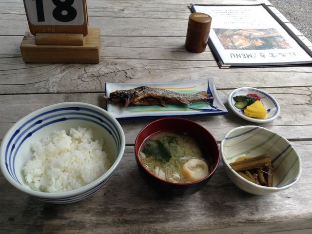 PUOO~Ƃ߂łA⋛ƂPOOO~łi̒liłj_Ö原