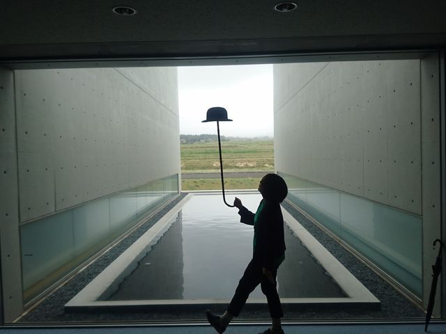 ɐĂΑRA
O̐ʂɂ͋tRfĂƂĂYȎʐ^B܂B_Acʐ^p