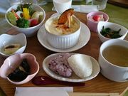 ЂƂ݂̓ߐ{F̐XȂƂ̓eʐ^1