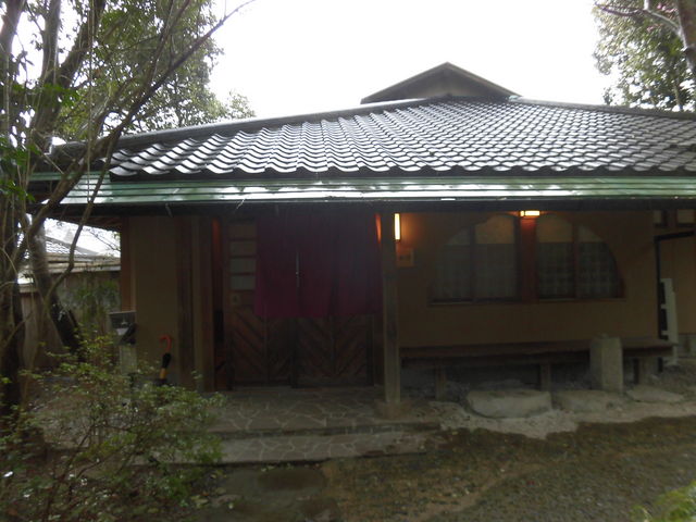 �嗁��_�����Ɩ����̏h�@�~��