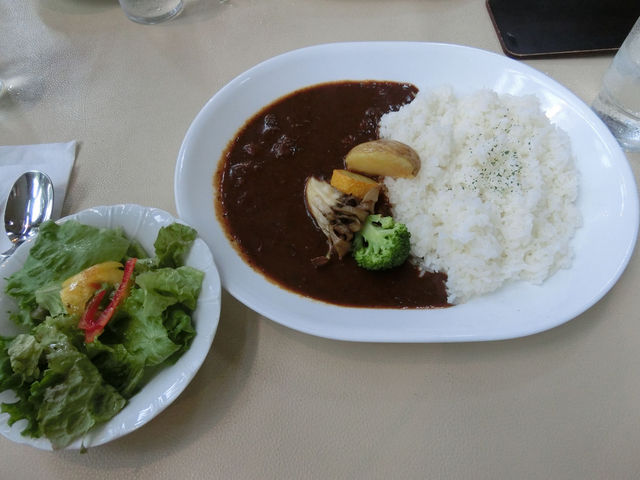 тar[tJ[ƃT_̃Zbg_t@[Xgc