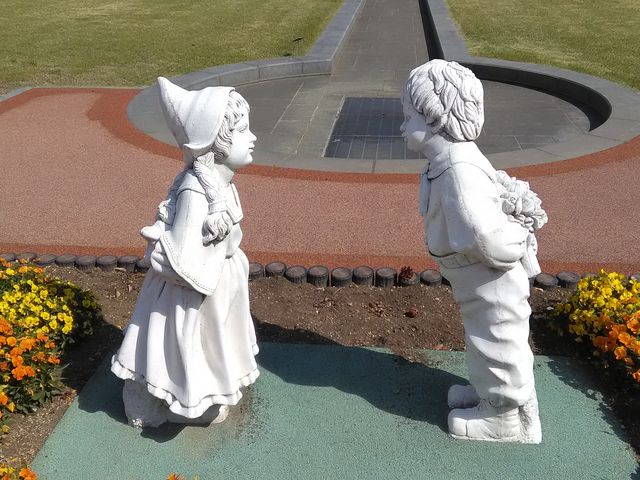 ���炵�������͓����Ă����̂Ƃ���ɂ���܂��B_�~�������΂牀