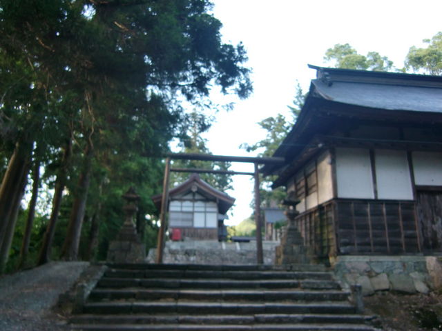 ���ɐÂ�_���ɐ��O�{�L���_��