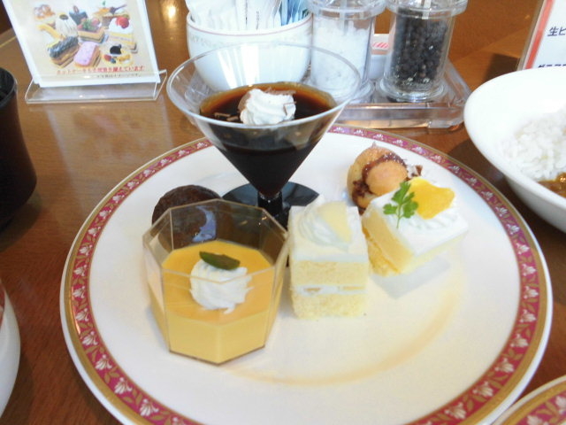 lIɑ厖ȃfU[g@̓ACX_pXze Cyy iL PePe