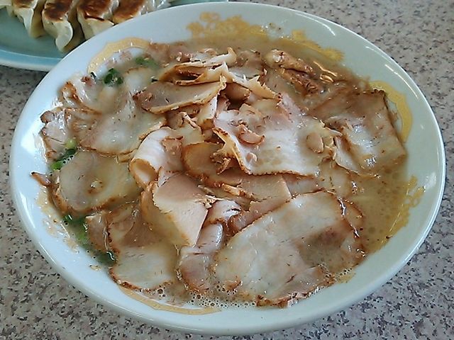 `[V[ VTO
؂肯ǗʂXSCIHׂ܂B
M[UB_[̉jR