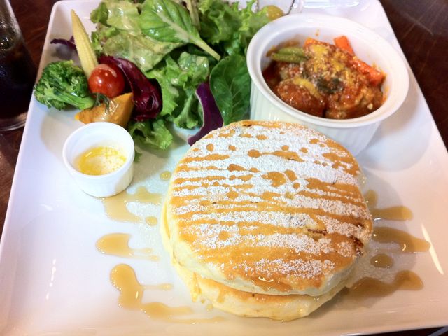 ۂ񂽂7st.Beach Cafe̓eʐ^1