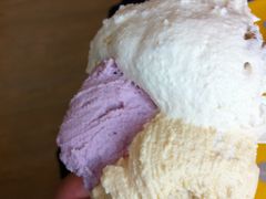 ۂ񂽂Gelateria e Bar "Gigi"ւ̓eʐ^1