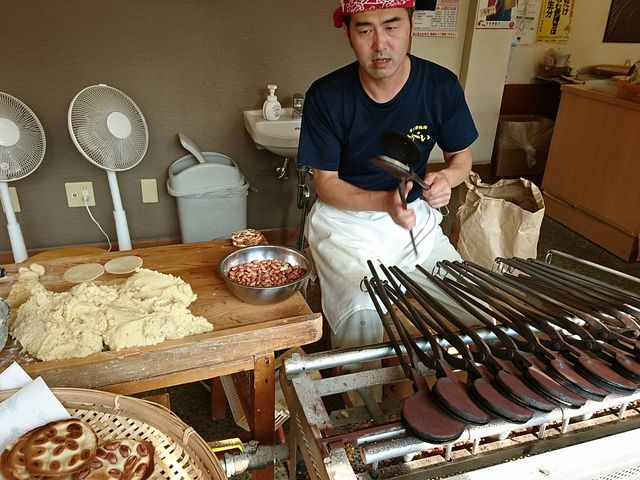 h[̎ĂÌyHRׂX̓eʐ^1