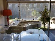 ǂ݂̓̉w ƂX ق̓eʐ^1