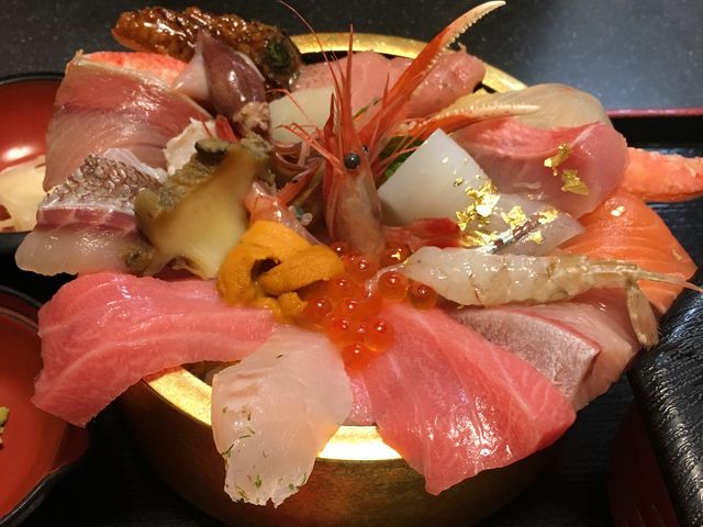 �j��ŋ��̊C�N��_�ߍ]���s��