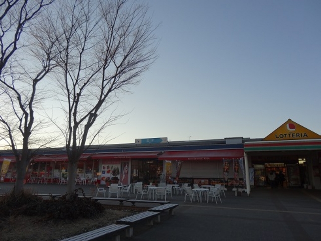 �O�؃T�[�r�X�G���A_�O�؃T�[�r�X�G���A�i�����j