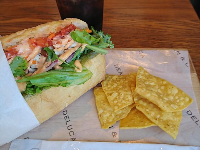 {ThoR[q[_DEAN&DELUCA