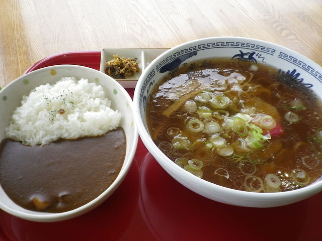 ���[�����Z�b�g1,000�~_���̉w�@�}���[���A�C�����h����