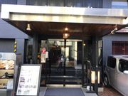 topologŷ܂@R{X̓eʐ^1