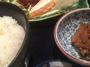 ���܂���̎l�\������ �R���p�[�N�^���[�X�̓��e�ʐ^1