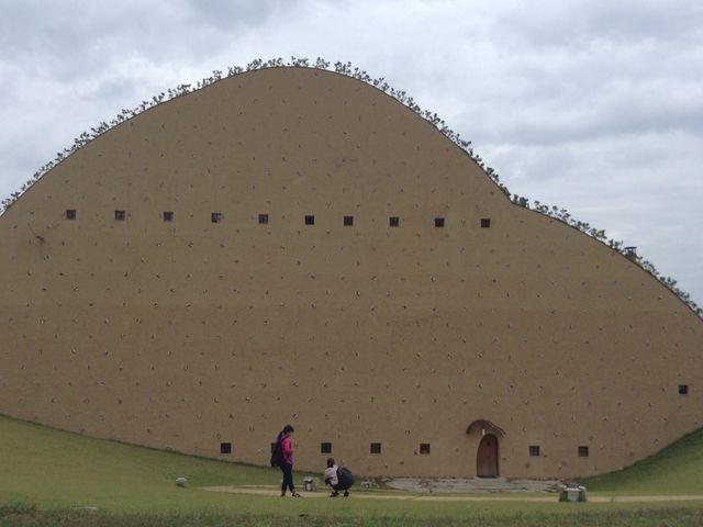 �O��_�������s���U�C�N�^�C���~���[�W�A��